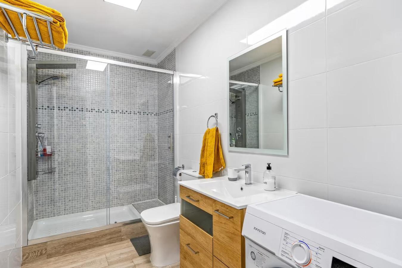 Apartamento Estefany A 100 M De Playa 또레비에하 외부 사진