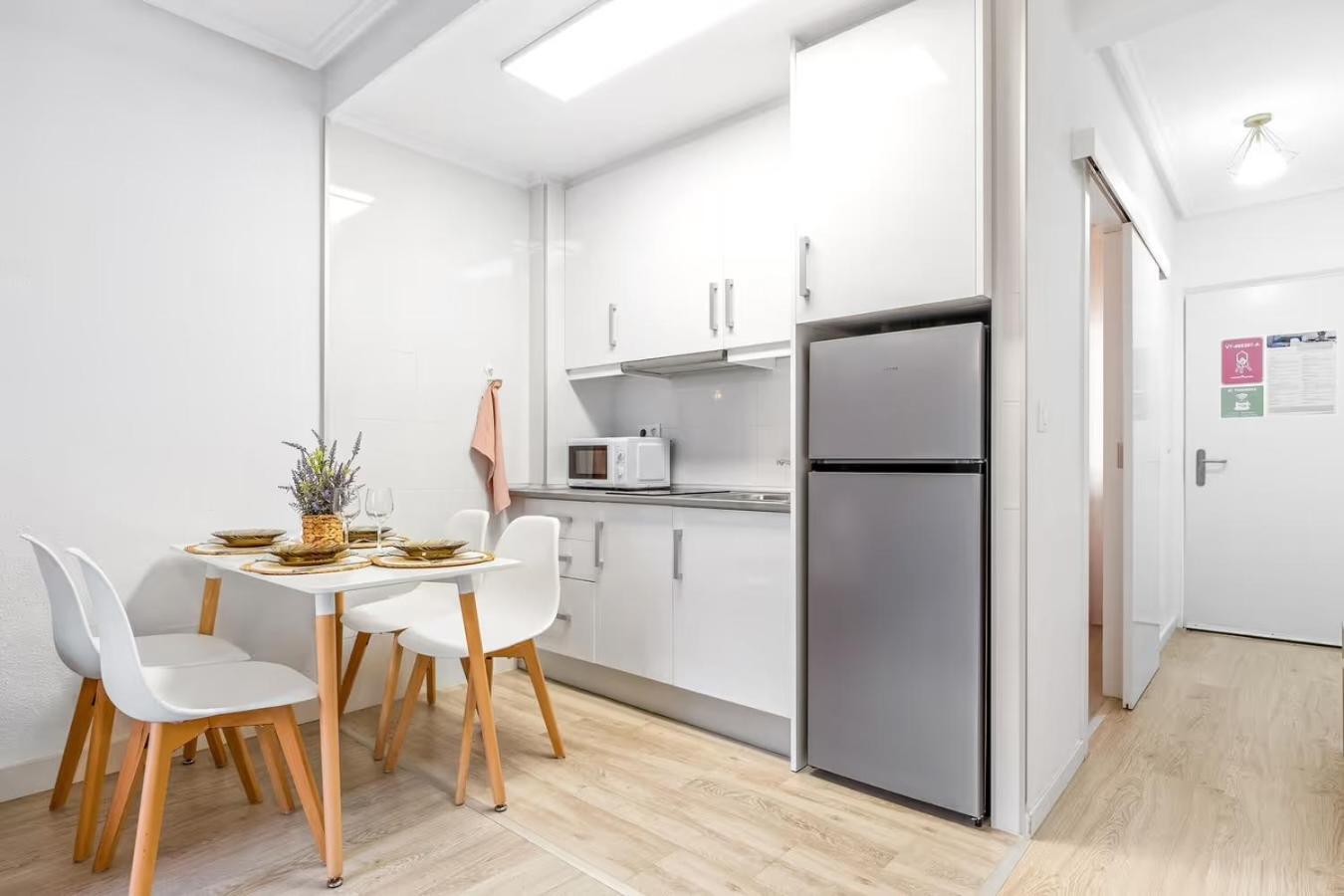 Apartamento Estefany A 100 M De Playa 또레비에하 외부 사진